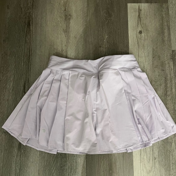 Lululemon Skirt - Picture 3 of 5